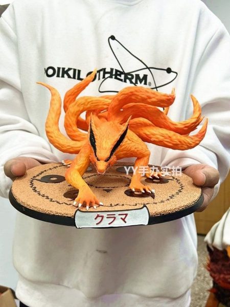 Kurama Figure