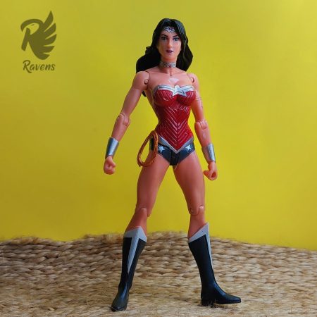 Wonder Women Figure