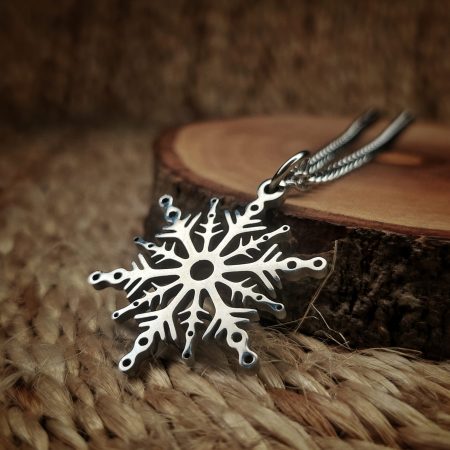 Akaza Locket