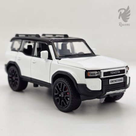 TOYOTA LAND CRUISER PRADO WHITE