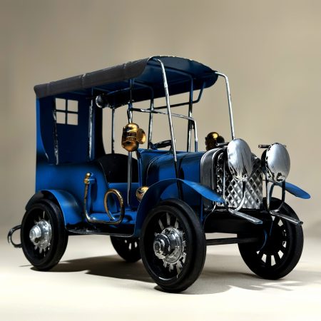 Ford Model 'T' Vintage Car (Blue)