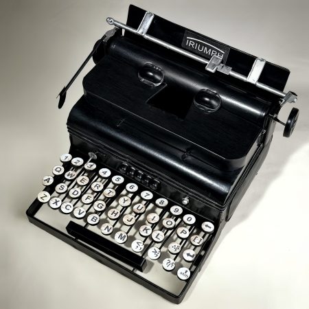 Classic Type Writer