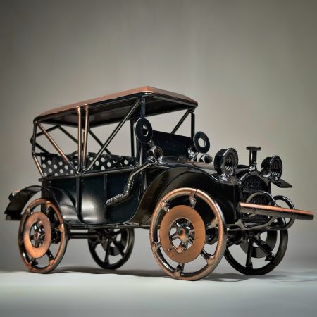 Classic Metal Royal Car